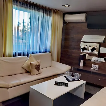Hotel Acktion 3*