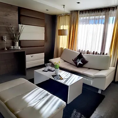 Hotel Acktion