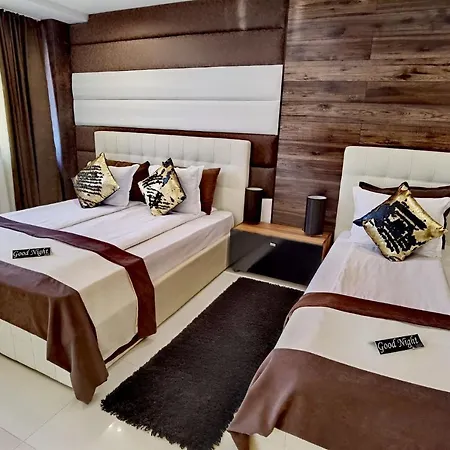Hotel Acktion