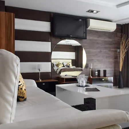 Acktion Hotel 3*